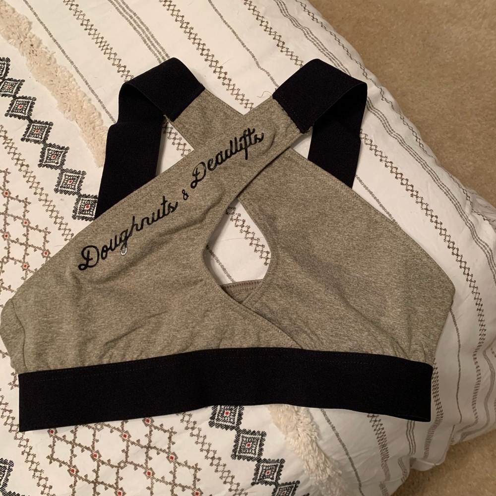 Doughnuts and Deadlifts Perform Keyhole Bra